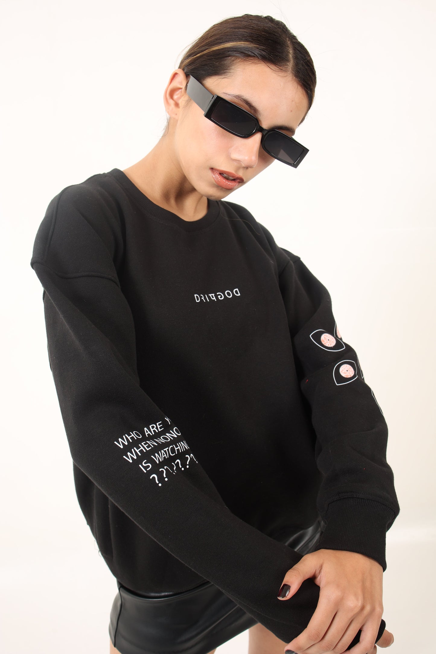 heavyweight oversized custom black hoodie representing sustainable fashion