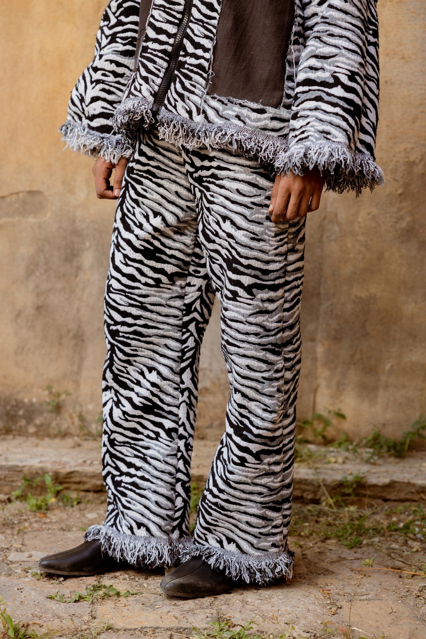 STRIPED EQUINE HANDWOVEN - JACKET