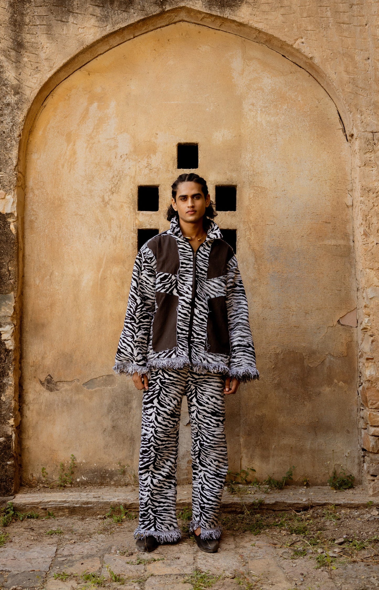 STRIPED EQUINE HANDWOVEN - PANTS