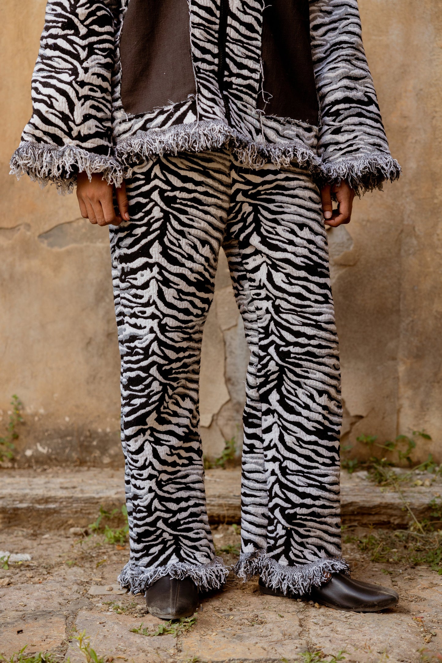 STRIPED EQUINE HANDWOVEN - PANTS
